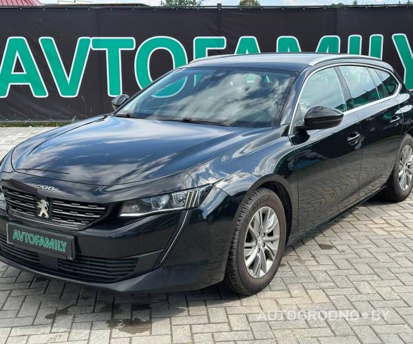 https://autogrodno.by/media/com_expautospro/images/big/_6877718e3e1f5.jpg