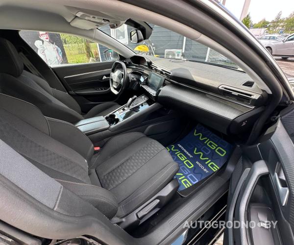 https://autogrodno.by/media/com_expautospro/images/big/_6877718fe17d6.jpg