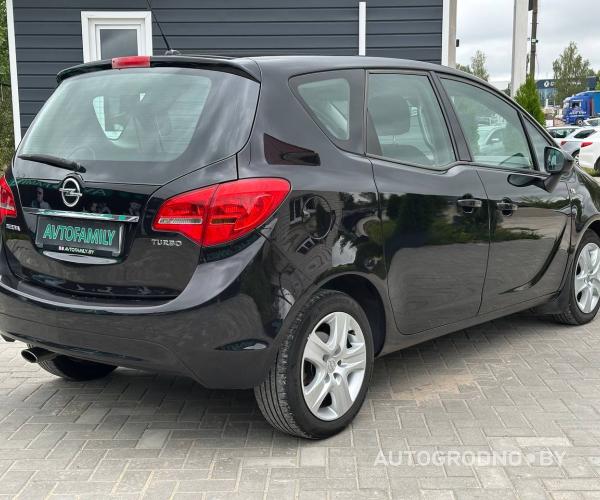 https://autogrodno.by/media/com_expautospro/images/big/_6879031398c75.jpg