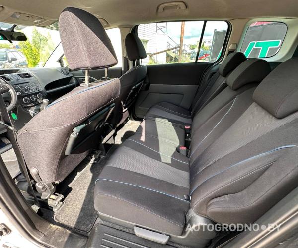 https://autogrodno.by/media/com_expautospro/images/big/_687a3f97bb0de.jpg