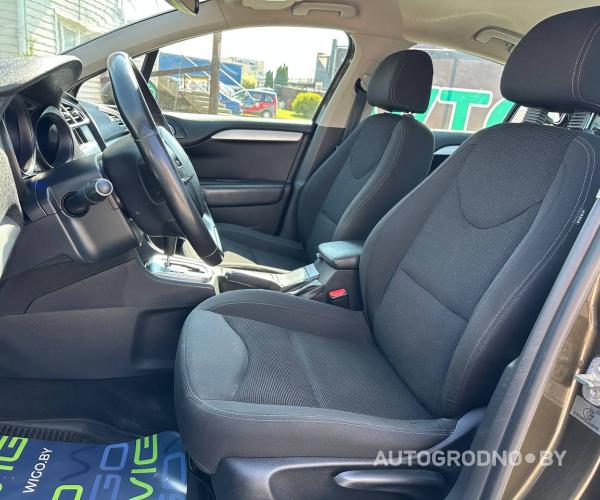 https://autogrodno.by/media/com_expautospro/images/big/_687f929e85e7e.jpg
