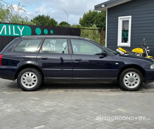 https://autogrodno.by/media/com_expautospro/images/big/_68814baece975.jpg