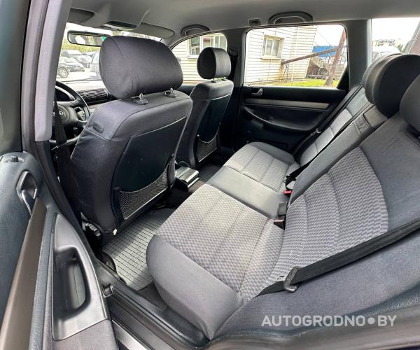 https://autogrodno.by/media/com_expautospro/images/big/_68814baf43d61.jpg