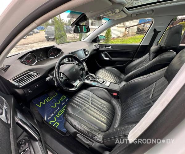 https://autogrodno.by/media/com_expautospro/images/big/_68814e4c3a657.jpg