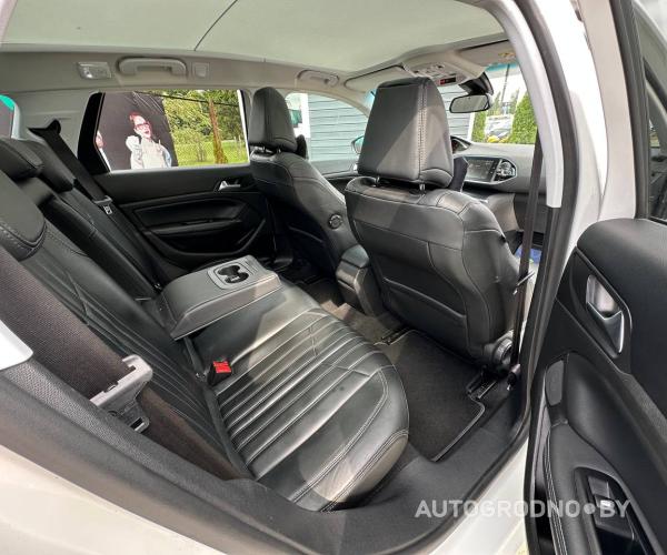 https://autogrodno.by/media/com_expautospro/images/big/_68814e4ca10bb.jpg