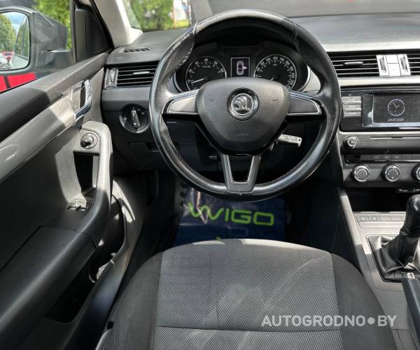 https://autogrodno.by/media/com_expautospro/images/big/_688231dba2910.jpg