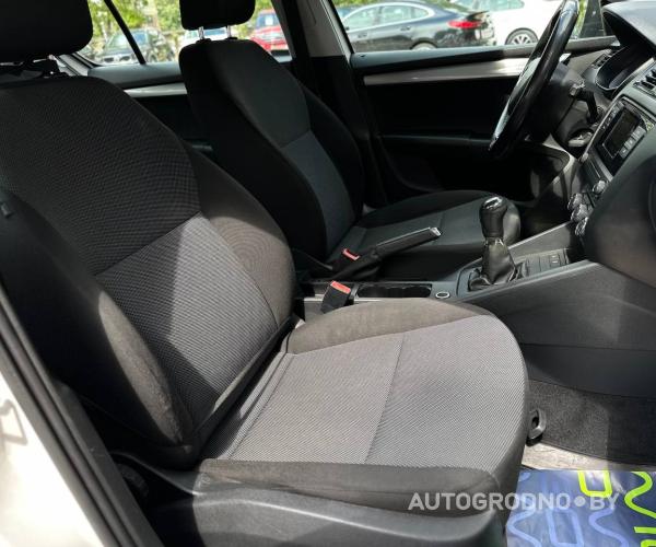 https://autogrodno.by/media/com_expautospro/images/big/_688231dbd7b23.jpg