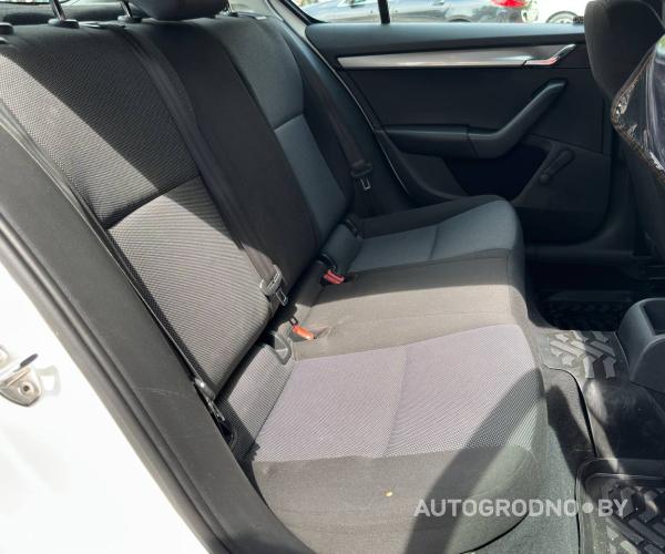 https://autogrodno.by/media/com_expautospro/images/big/_688231dc47bc9.jpg