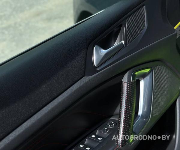 https://autogrodno.by/media/com_expautospro/images/big/_68823c4fa4501.jpg