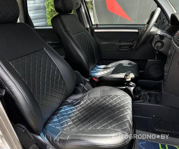 https://autogrodno.by/media/com_expautospro/images/big/_6882411c21d74.jpg