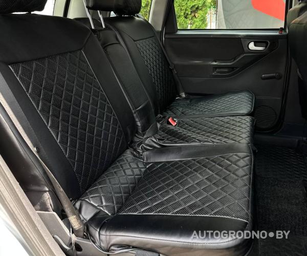 https://autogrodno.by/media/com_expautospro/images/big/_6882411d00253.jpg