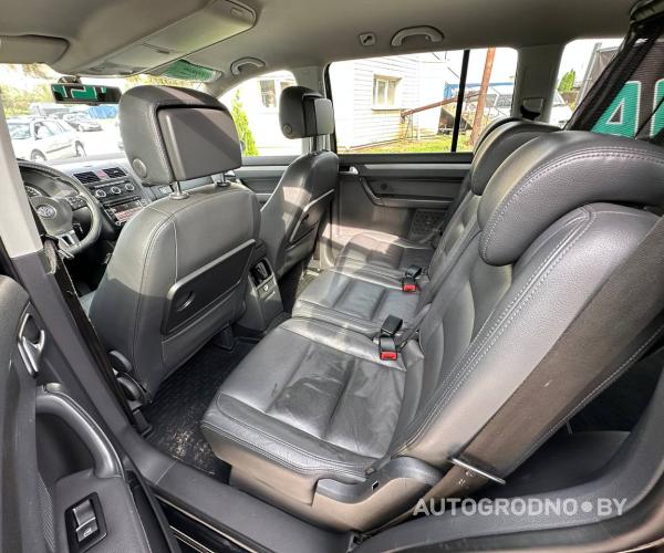 https://autogrodno.by/media/com_expautospro/images/big/_6882439044ca9.jpg