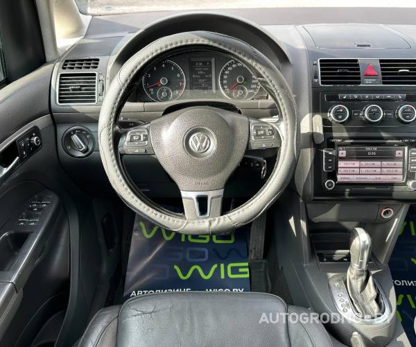 https://autogrodno.by/media/com_expautospro/images/big/_6882439122de1.jpg