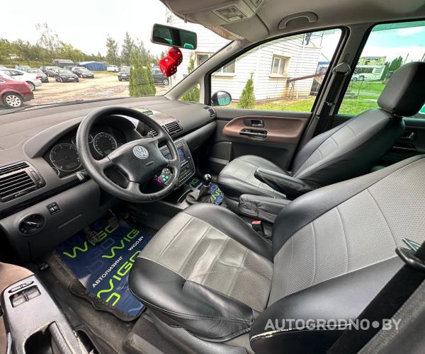 https://autogrodno.by/media/com_expautospro/images/big/_68829f77ad8c6.jpg