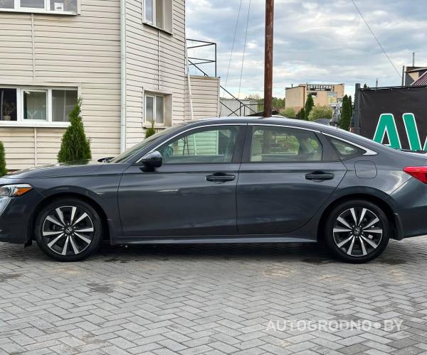 https://autogrodno.by/media/com_expautospro/images/big/_6888852ca3cec.jpg