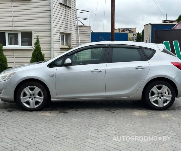 https://autogrodno.by/media/com_expautospro/images/big/_6888c148bd32f.jpg