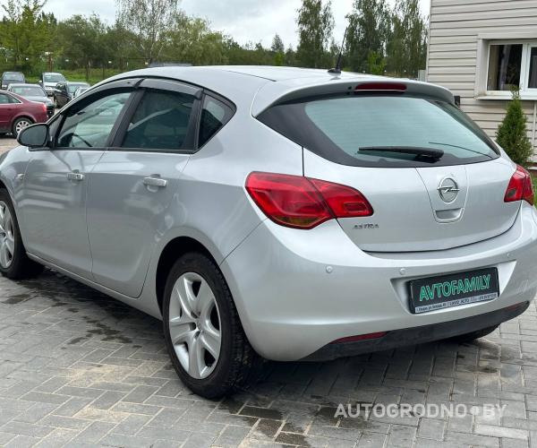 https://autogrodno.by/media/com_expautospro/images/big/_6888c148f1bfd.jpg