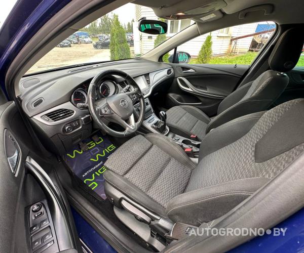 https://autogrodno.by/media/com_expautospro/images/big/_6891e0e817959.jpg