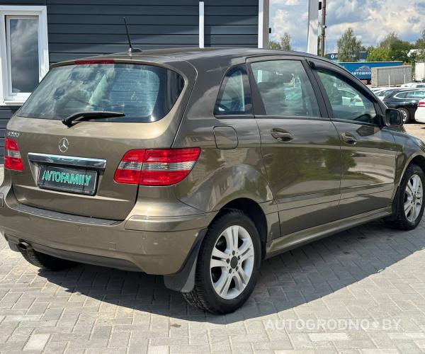 https://autogrodno.by/media/com_expautospro/images/big/_6891e2ffe518f.jpg