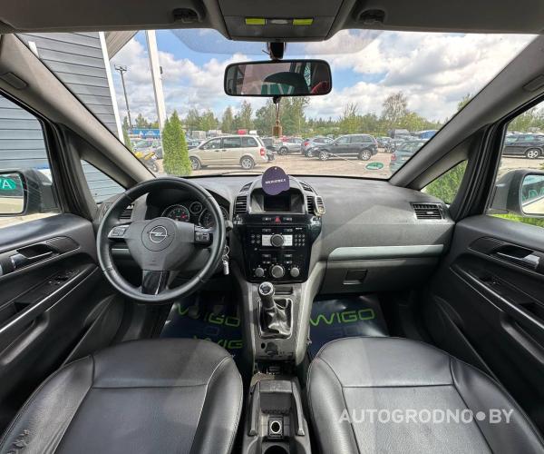 https://autogrodno.by/media/com_expautospro/images/big/_689202dba15db.jpg