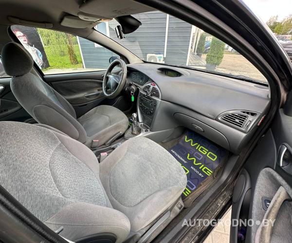 https://autogrodno.by/media/com_expautospro/images/big/_689211554914f.jpg