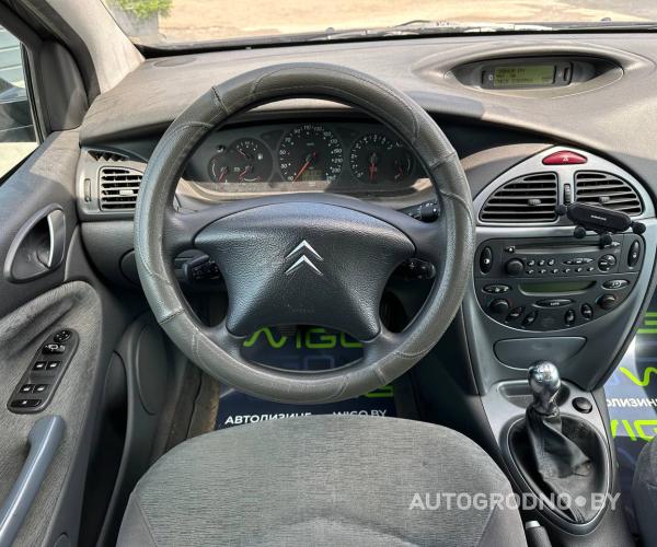 https://autogrodno.by/media/com_expautospro/images/big/_68921155afda5.jpg
