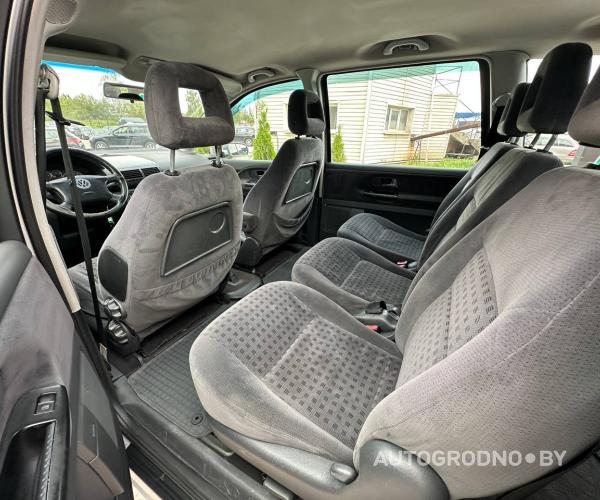 https://autogrodno.by/media/com_expautospro/images/big/_68930a774e244.jpg