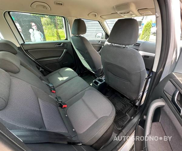 https://autogrodno.by/media/com_expautospro/images/big/_6893ad2c0a700.jpg