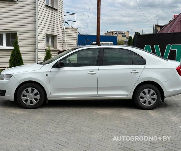https://autogrodno.by/media/com_expautospro/images/big/_6895946397e2c.jpg