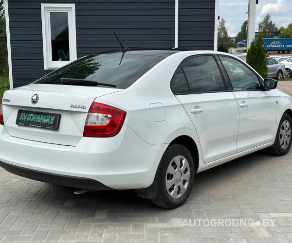 https://autogrodno.by/media/com_expautospro/images/big/_689594643ffac.jpg