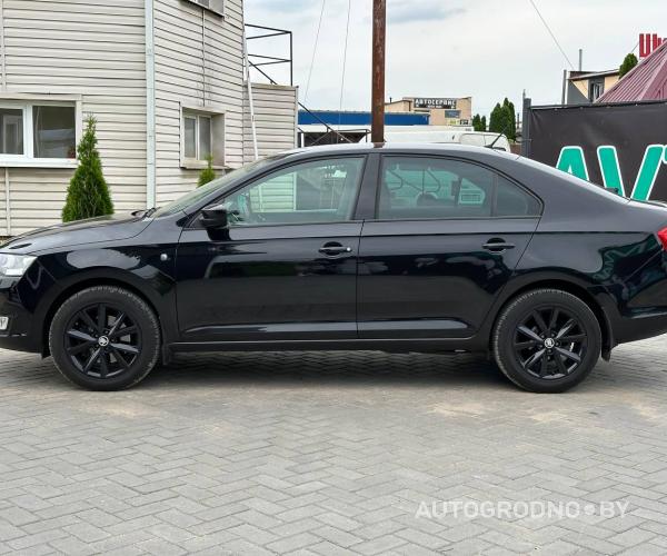 https://autogrodno.by/media/com_expautospro/images/big/_6897289d2ce74.jpg