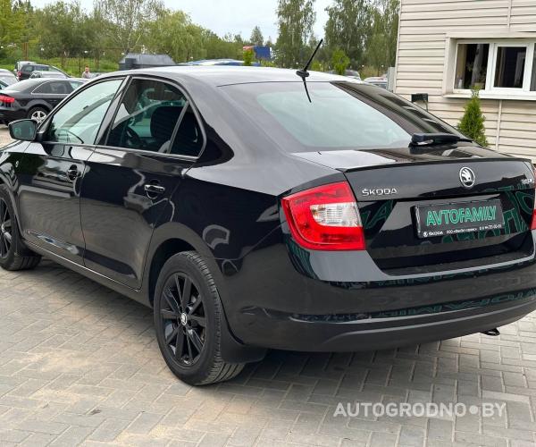 https://autogrodno.by/media/com_expautospro/images/big/_6897289d5d71c.jpg