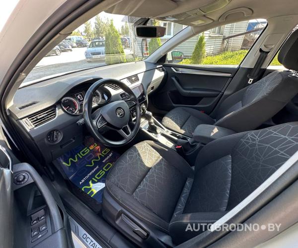 https://autogrodno.by/media/com_expautospro/images/big/_689b5c3608ce8.jpg