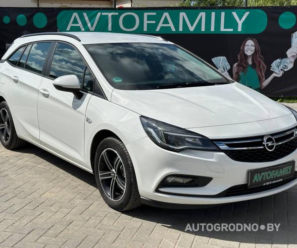 Opel  Astra  2018