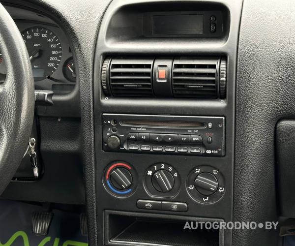 https://autogrodno.by/media/com_expautospro/images/big/_689b8ef7610fe.jpg