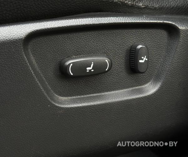 https://autogrodno.by/media/com_expautospro/images/big/_68af046c65971.jpg
