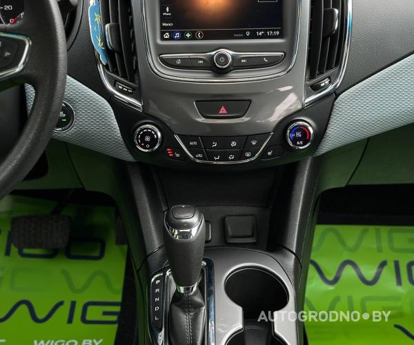 https://autogrodno.by/media/com_expautospro/images/big/_68af05bccd94a.jpg