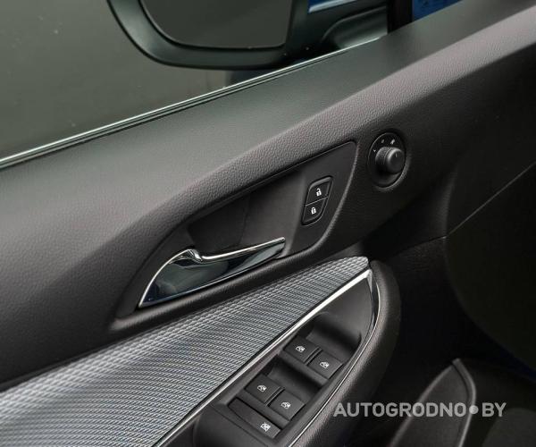 https://autogrodno.by/media/com_expautospro/images/big/_68af05bd73351.jpg