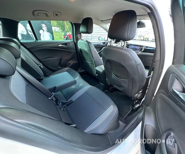 https://autogrodno.by/media/com_expautospro/images/big/_68d528288e124.jpg
