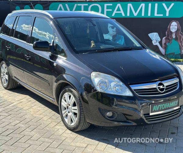Opel  Zafira  2010