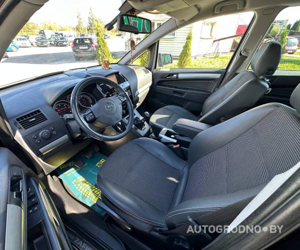 https://autogrodno.by/media/com_expautospro/images/big/_68d52a5609393.jpg