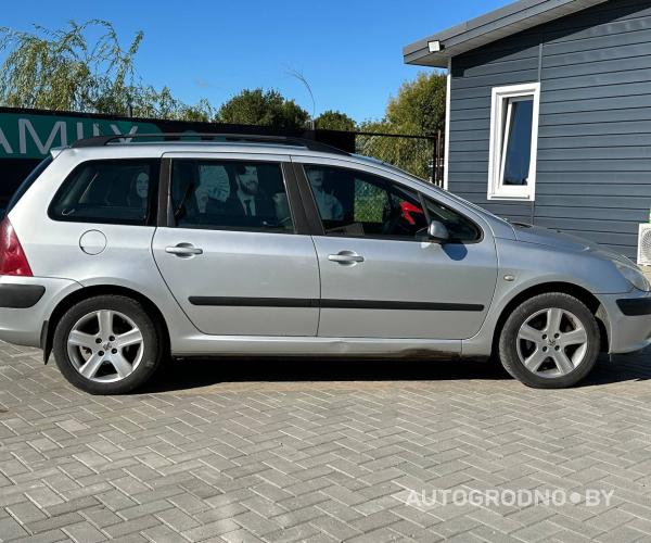 https://autogrodno.by/media/com_expautospro/images/big/_68d52b4934aaf.jpg