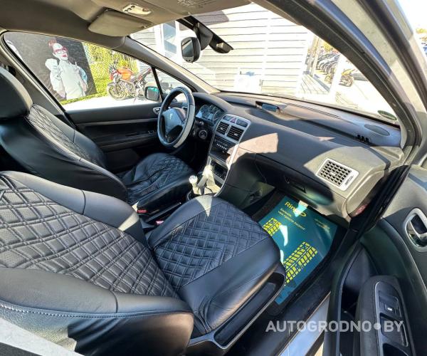 https://autogrodno.by/media/com_expautospro/images/big/_68d52b49d2712.jpg