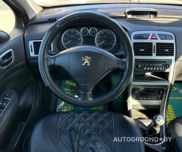 https://autogrodno.by/media/com_expautospro/images/big/_68d52b4a4b6e5.jpg