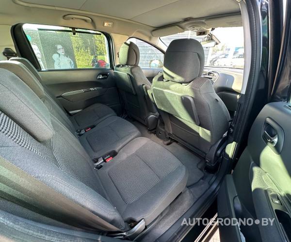 https://autogrodno.by/media/com_expautospro/images/big/_68d53019eba5d.jpg