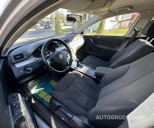 https://autogrodno.by/media/com_expautospro/images/big/_68d532acbf39b.jpg