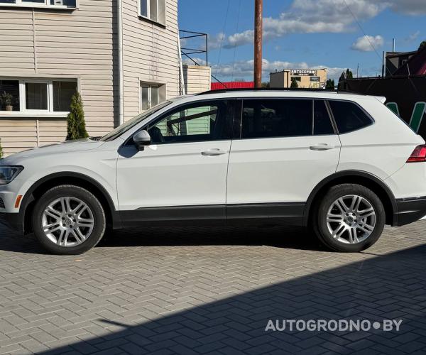https://autogrodno.by/media/com_expautospro/images/big/_68d534aebf7ac.jpg