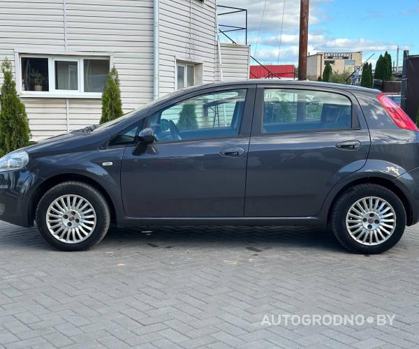 https://autogrodno.by/media/com_expautospro/images/big/_68d5644704c9f.jpg