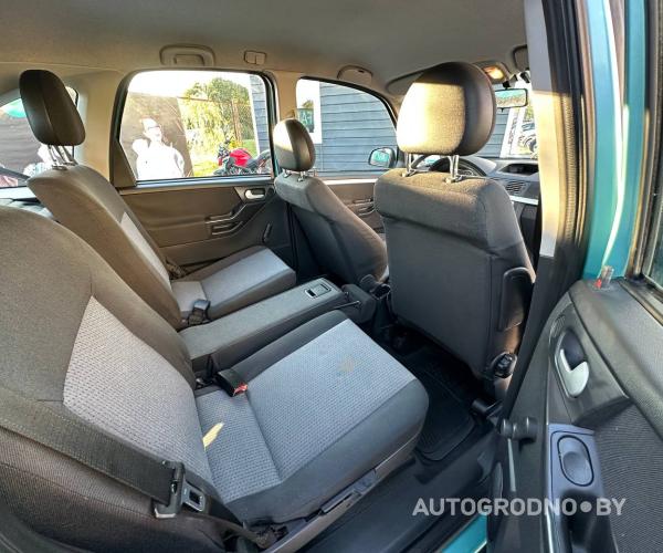 https://autogrodno.by/media/com_expautospro/images/big/_68d59529d5692.jpg