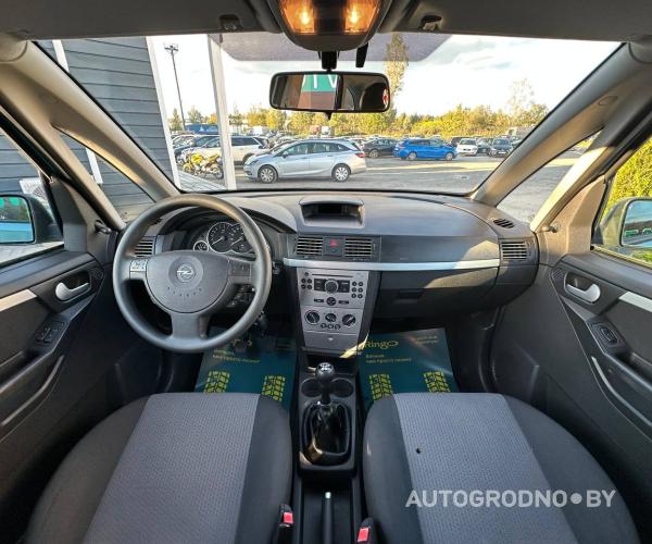https://autogrodno.by/media/com_expautospro/images/big/_68d5952a475af.jpg
